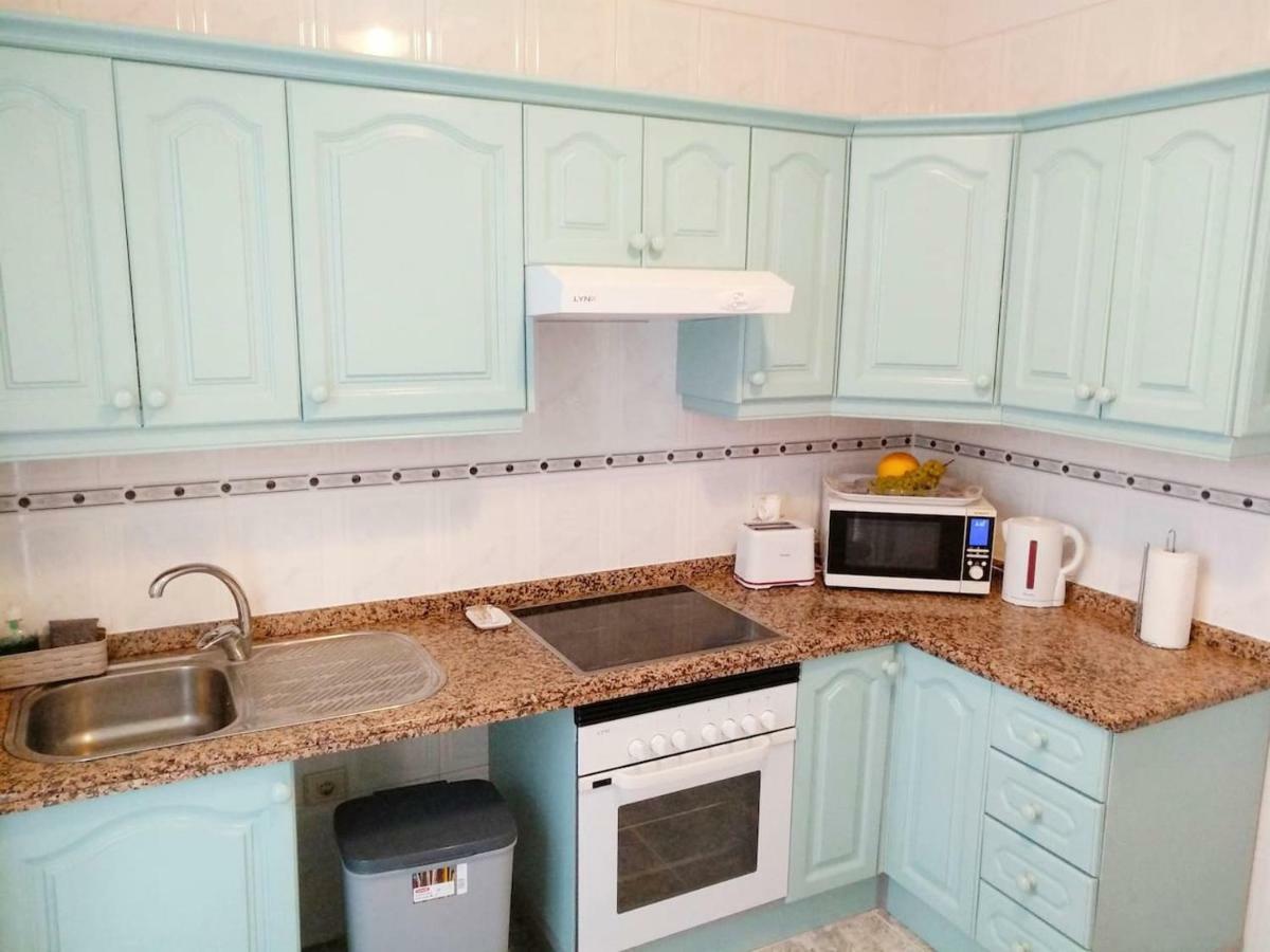 Bright Spacious Apartment, 2 Min Walk From Beach Candelaria Exterior photo